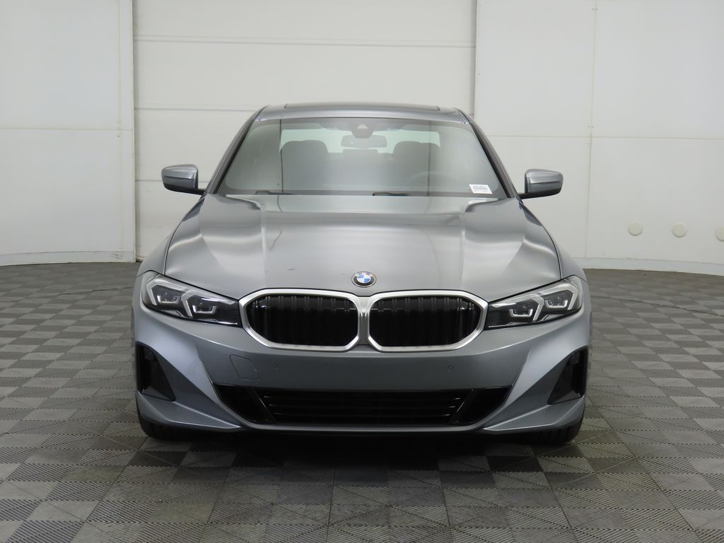 Thumbnail: 2026 BMW 3 Series - 2