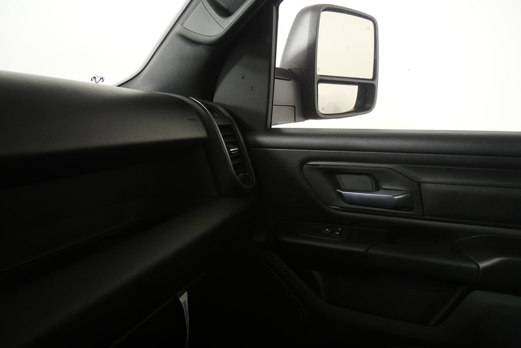 Thumbnail: 2025 RAM 1500 - 31