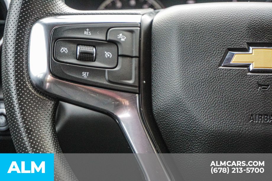 Used 2025 Black Chevrolet LT image 29