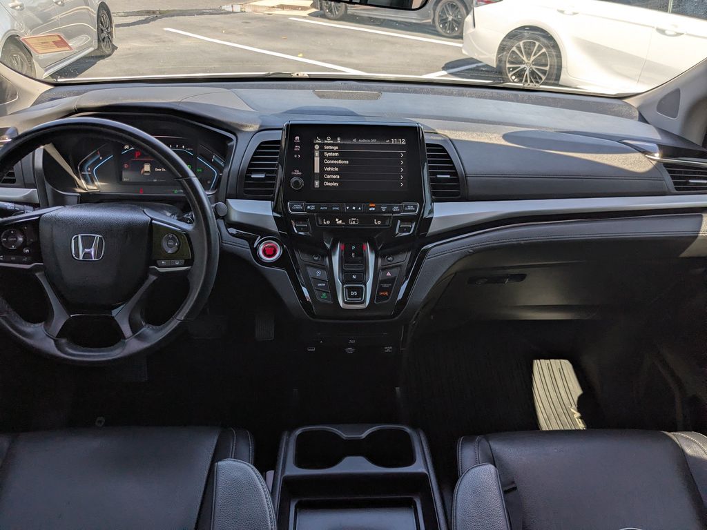 Used 2023 Honda Odyssey Van