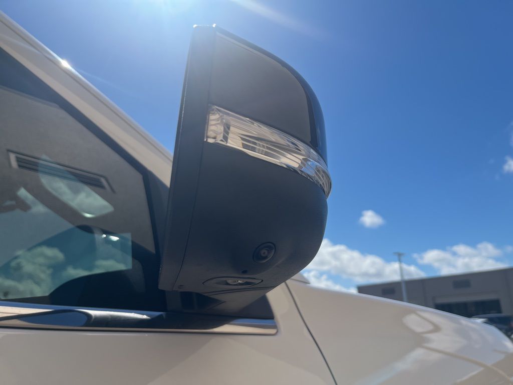 Thumbnail: 2025 Ford Expedition MAX - 9