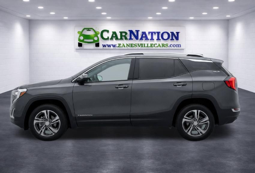 2019 GMC Terrain SLT - Image 3