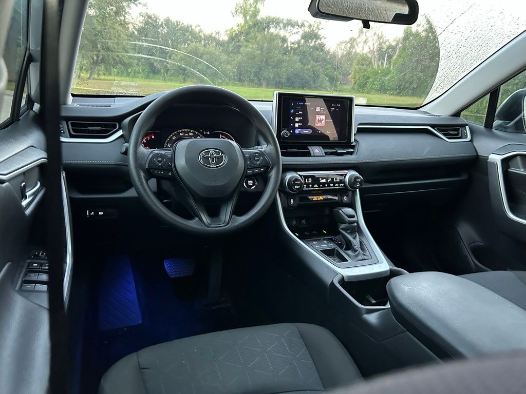 Thumbnail: 2024 Toyota RAV4 - 12