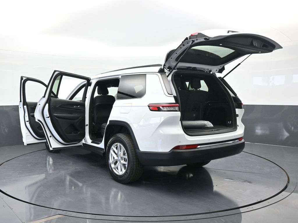 Used 2025 Bright White Clearcoat Jeep Laredo image 64