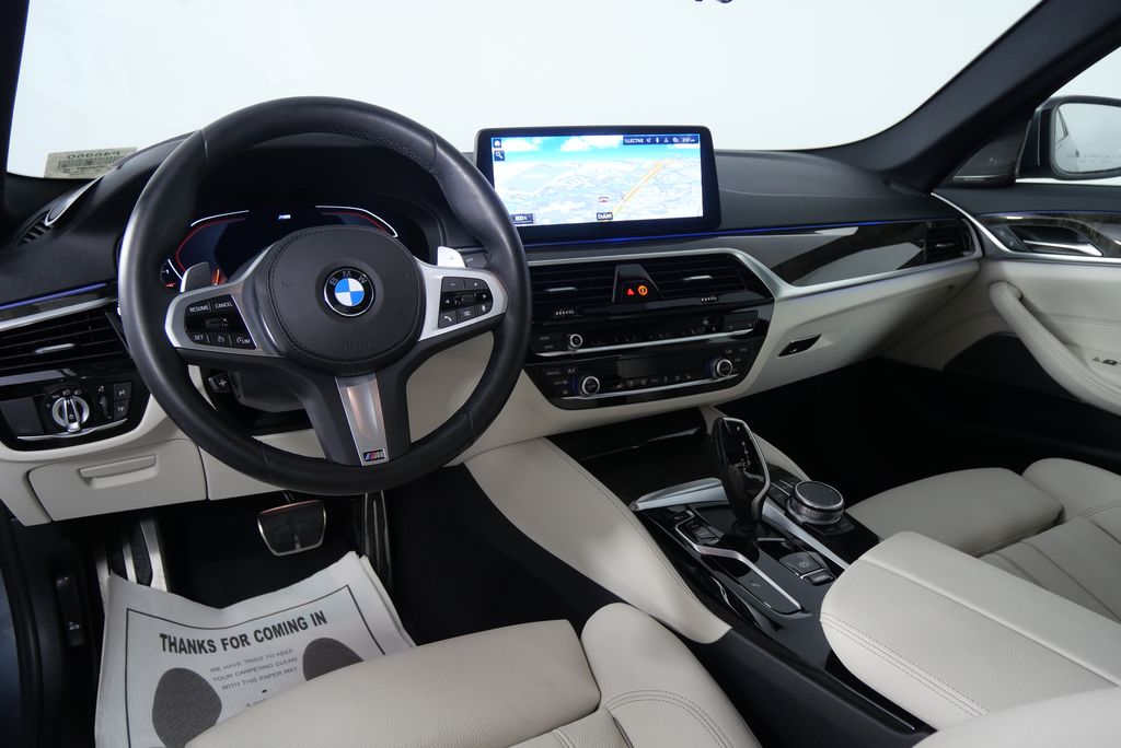 2022 BMW 5 Series 540i 19