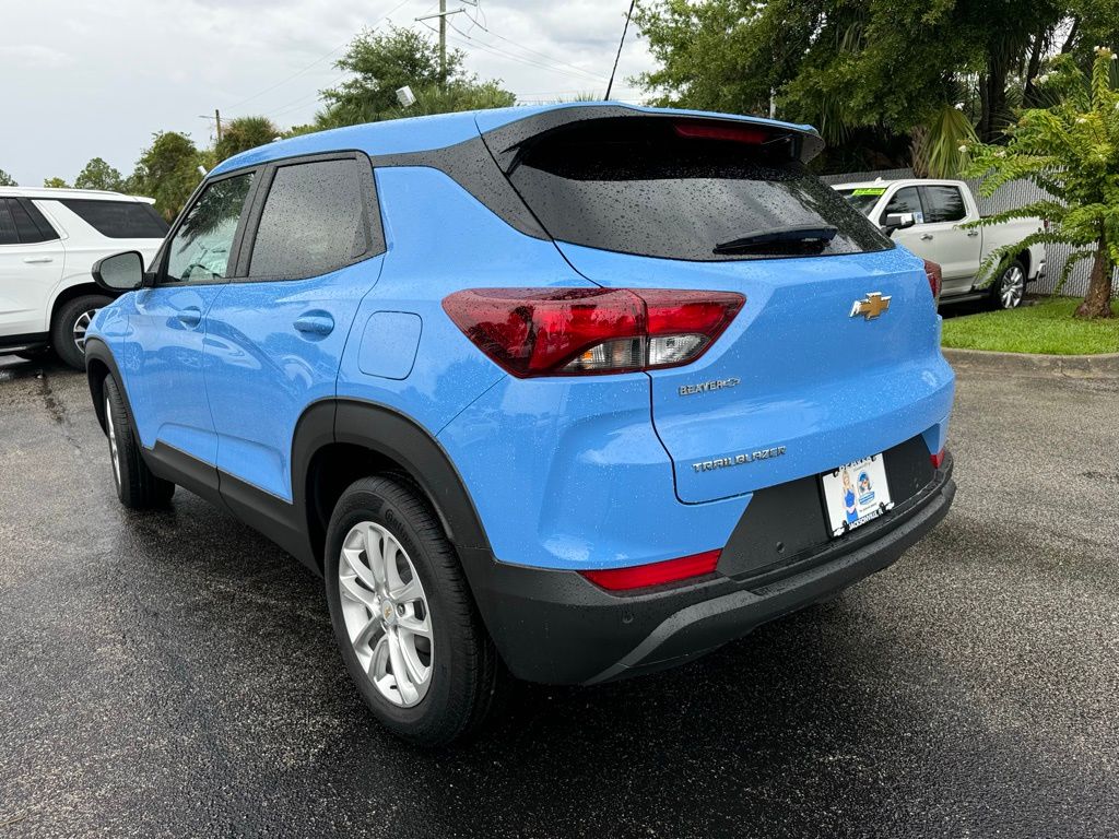 2024 Chevrolet TrailBlazer LS 5