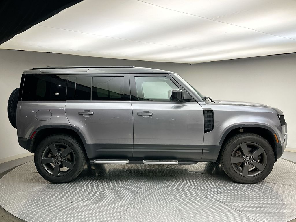 2023 Land Rover Defender 110 4