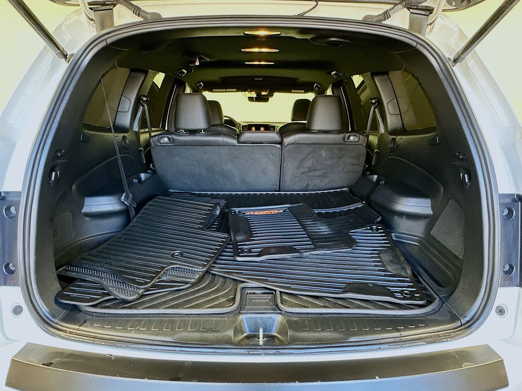 Thumbnail: 2022 Honda Pilot - 26