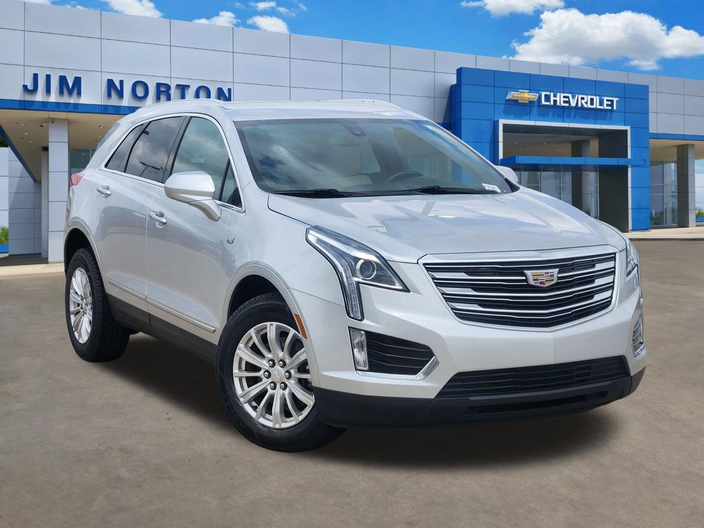 Radiant Silver Metallic 2019 Cadillac XT5 FWD SUV / Crossover Front-Wheel Drive 8-Speed Automatic