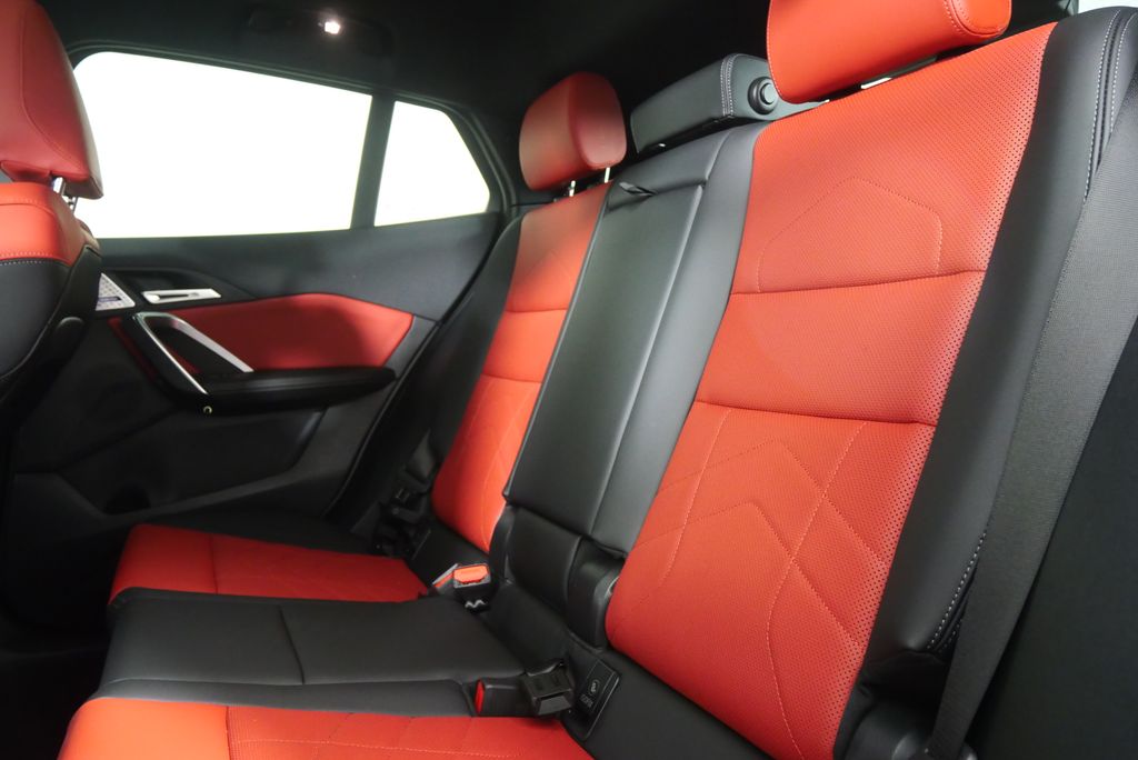 Thumbnail: 2025 BMW X2 - 15