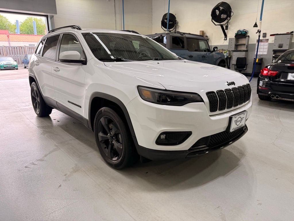 2019 Jeep Cherokee Altitude 7