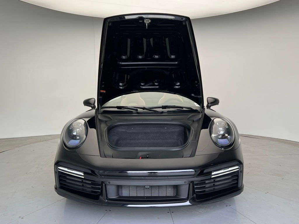 Thumbnail: 2024 Porsche 911 - 26