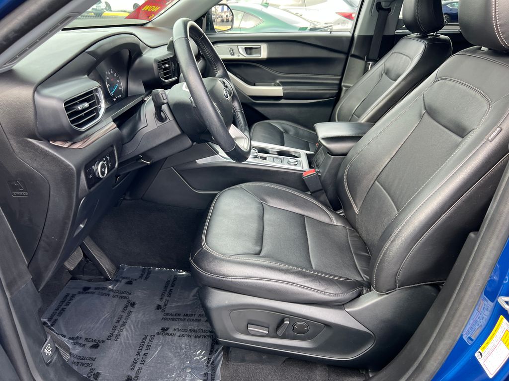 Thumbnail: 2023 Ford Explorer - 14