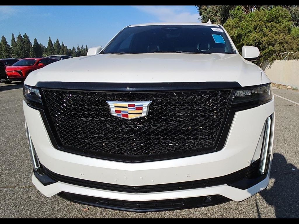 Used 2023 Cadillac Escalade Sport Platinum with VIN 1GYS4GKL0PR392037 for sale in Kansas City