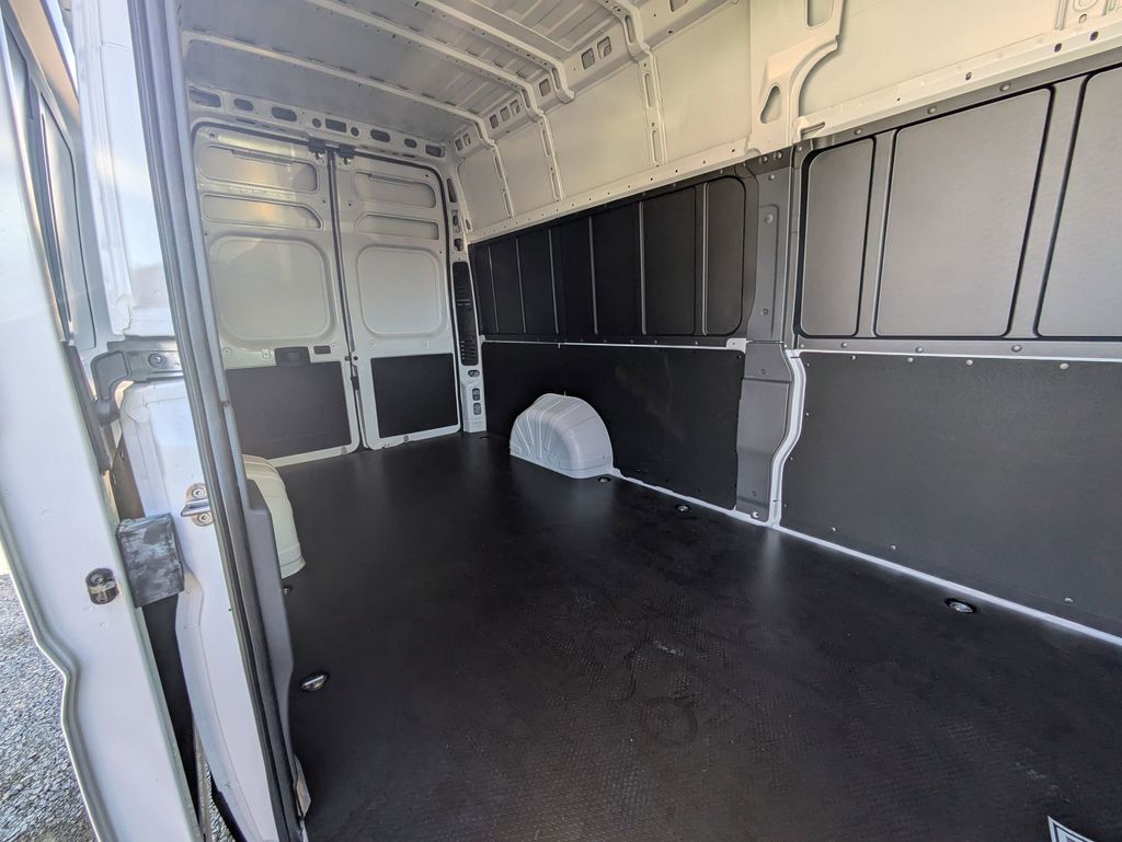 2025 Ram ProMaster 3500 Super High Roof 20