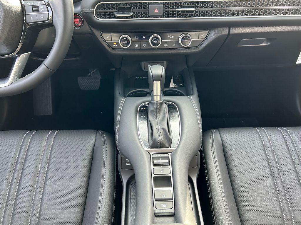 Thumbnail: 2027 Honda HR-V - 16
