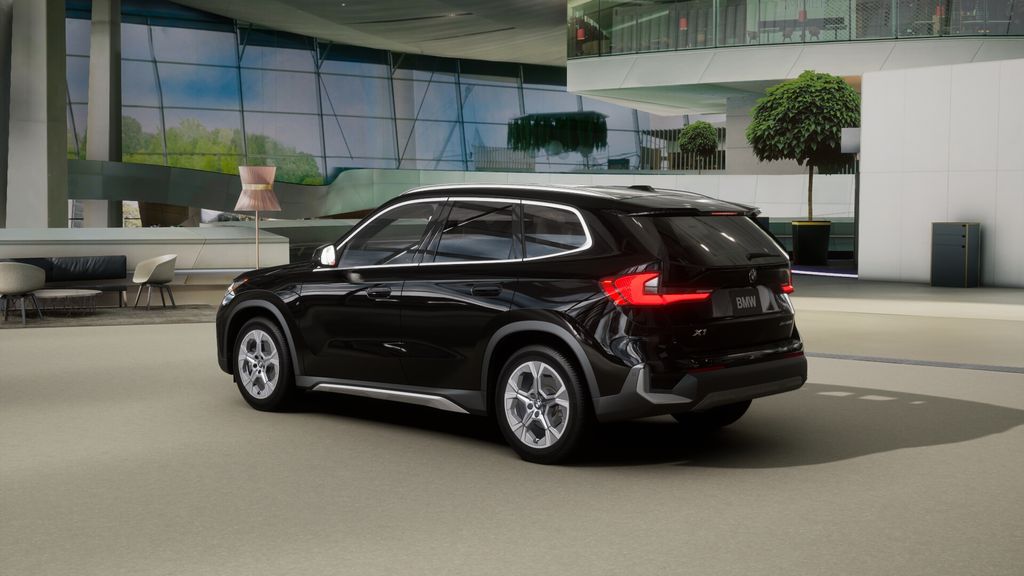 Thumbnail: 2026 BMW X1 - 16