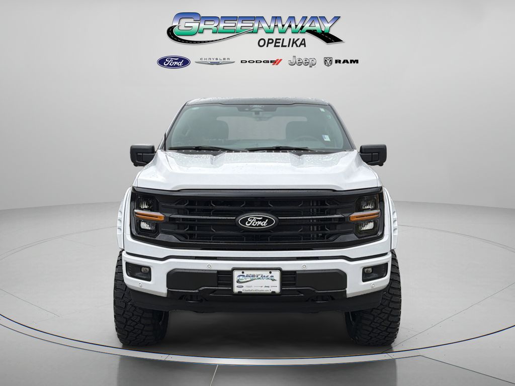 New 2026 White Ford XLT image 2
