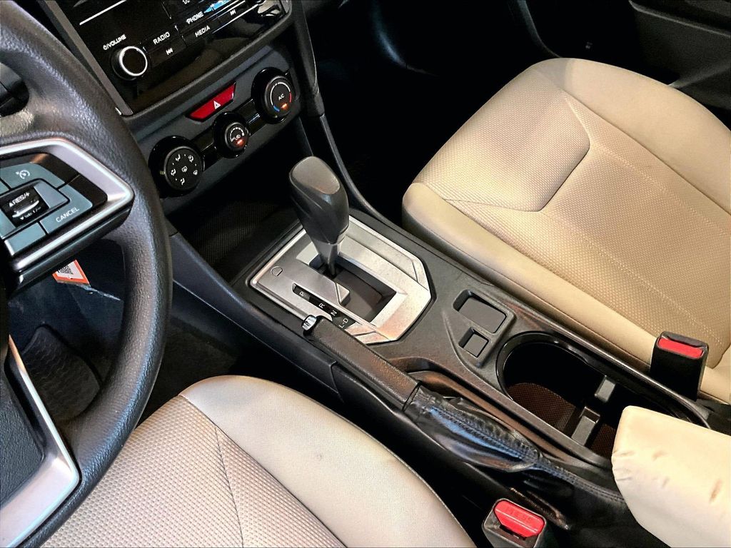 2017 Subaru Impreza — photo 21