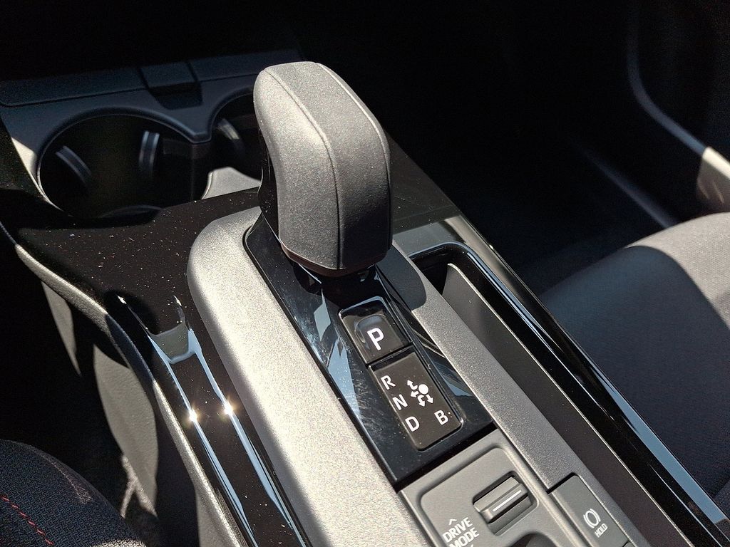 Thumbnail: 2025 Toyota Prius - 10