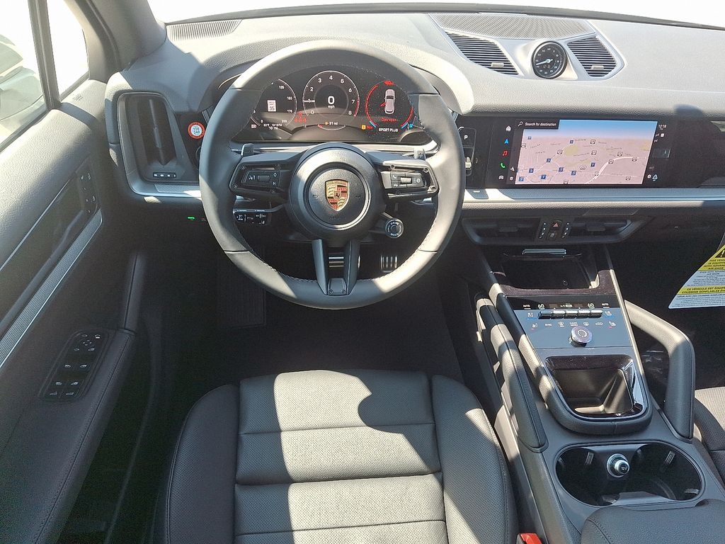 Thumbnail: 2026 Porsche Cayenne - 13
