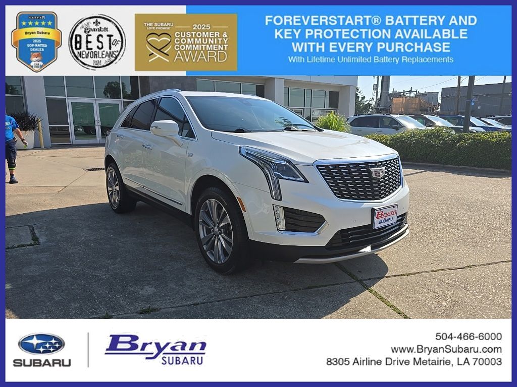Crystal White 2024 Cadillac XT5 Premium Luxury FWD SUV / Crossover Front-Wheel Drive 9-Speed Automatic