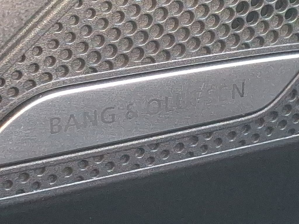 Thumbnail: 2025 Audi e-tron S - 26