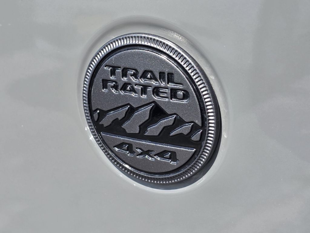 2022 Jeep Wrangler Unlimited Sahara High Altitude - 8