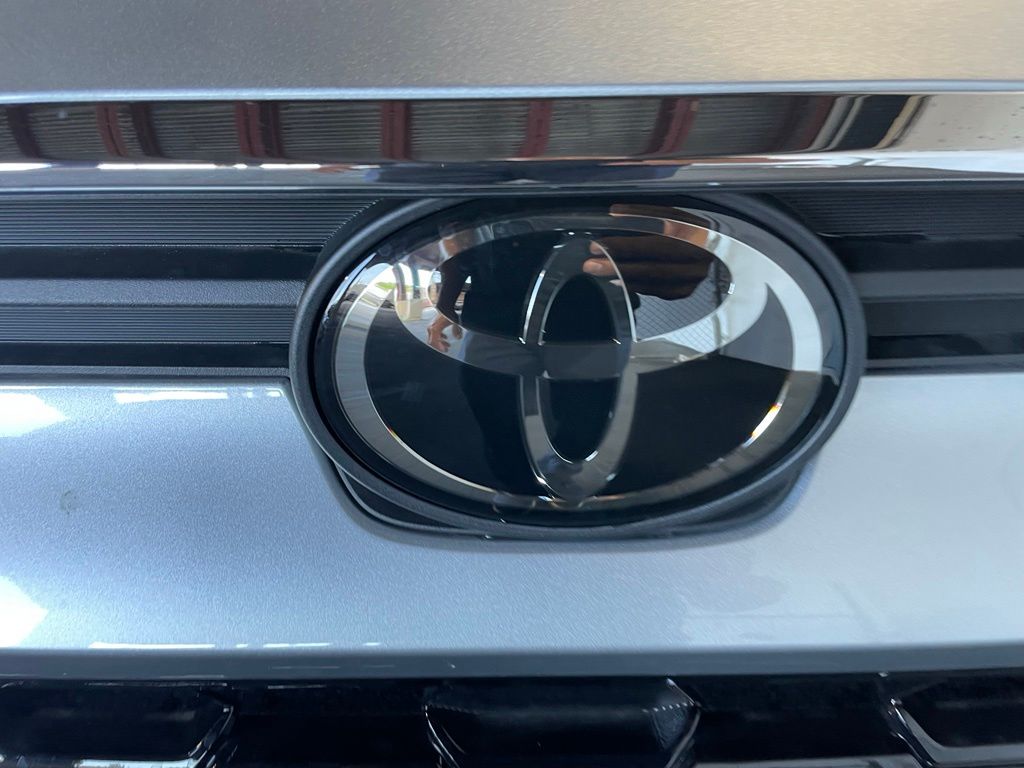 Thumbnail: 2026 Toyota Grand Highlander - 12