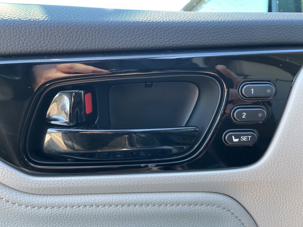 Thumbnail: 2026 Honda Odyssey - 6