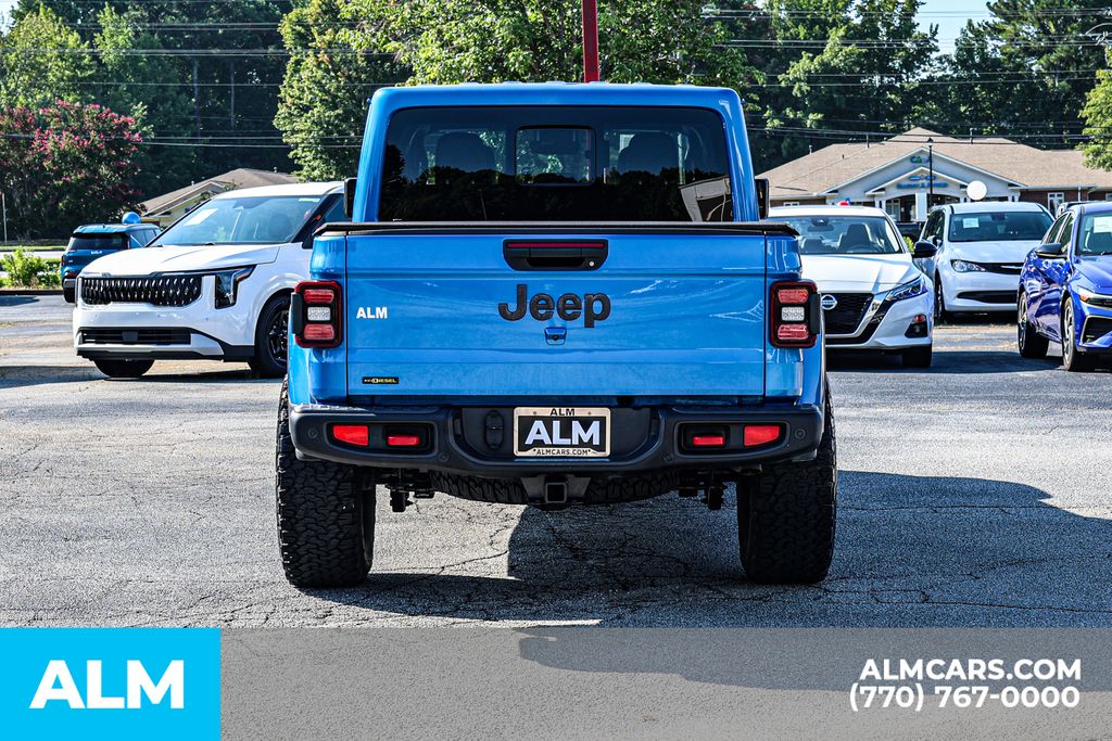 Used 2021 Blue Jeep Rubicon image 11