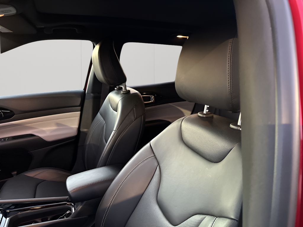 Used Car 2025 Jeep Compass  Limited For Sale Under $25,000 In Austin, Texas