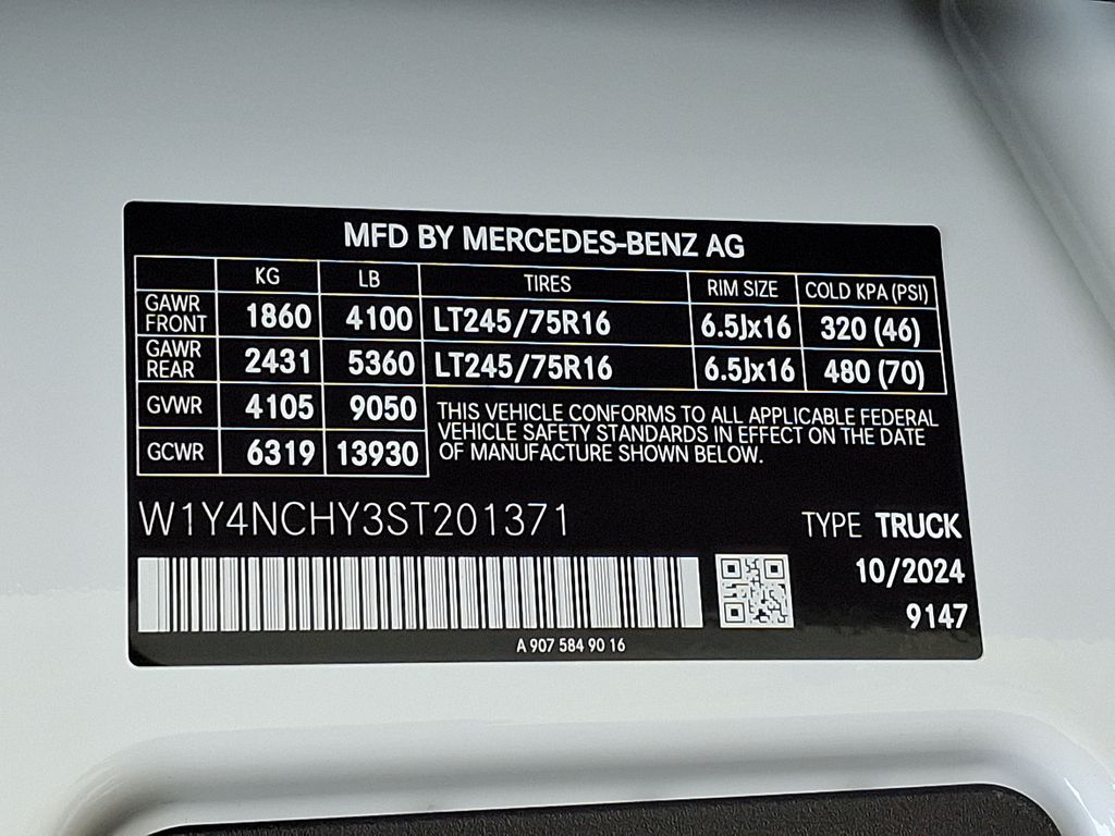 2025 Mercedes-Benz Sprinter 2500 19