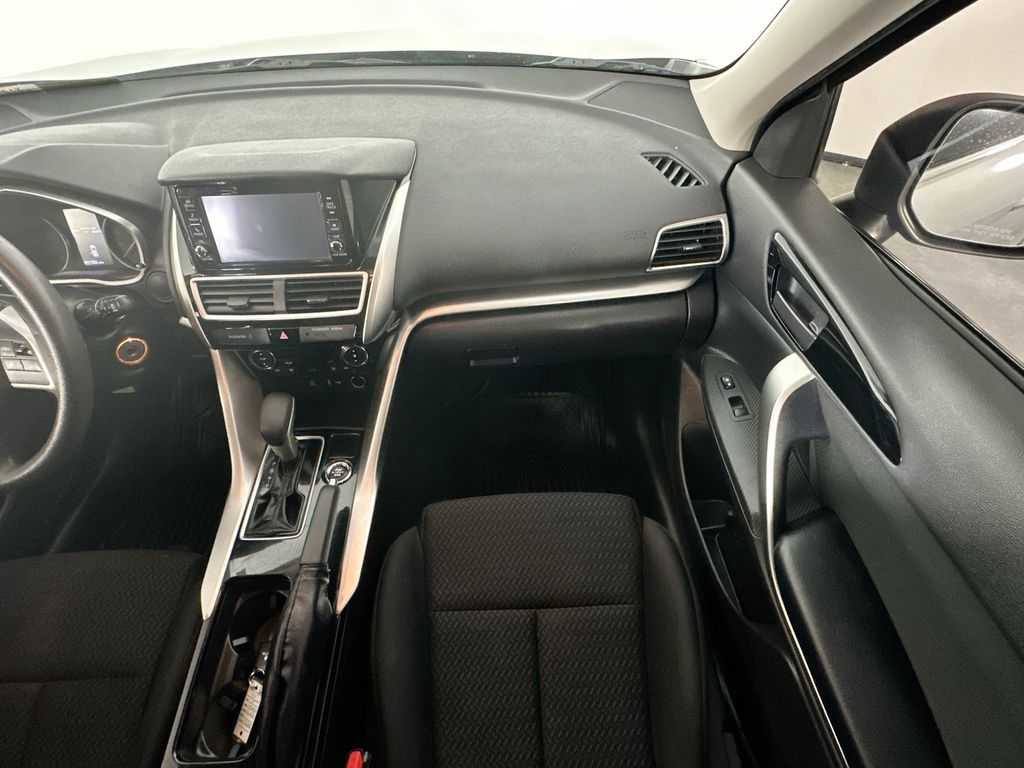 MitsubishiEclipse Cross11