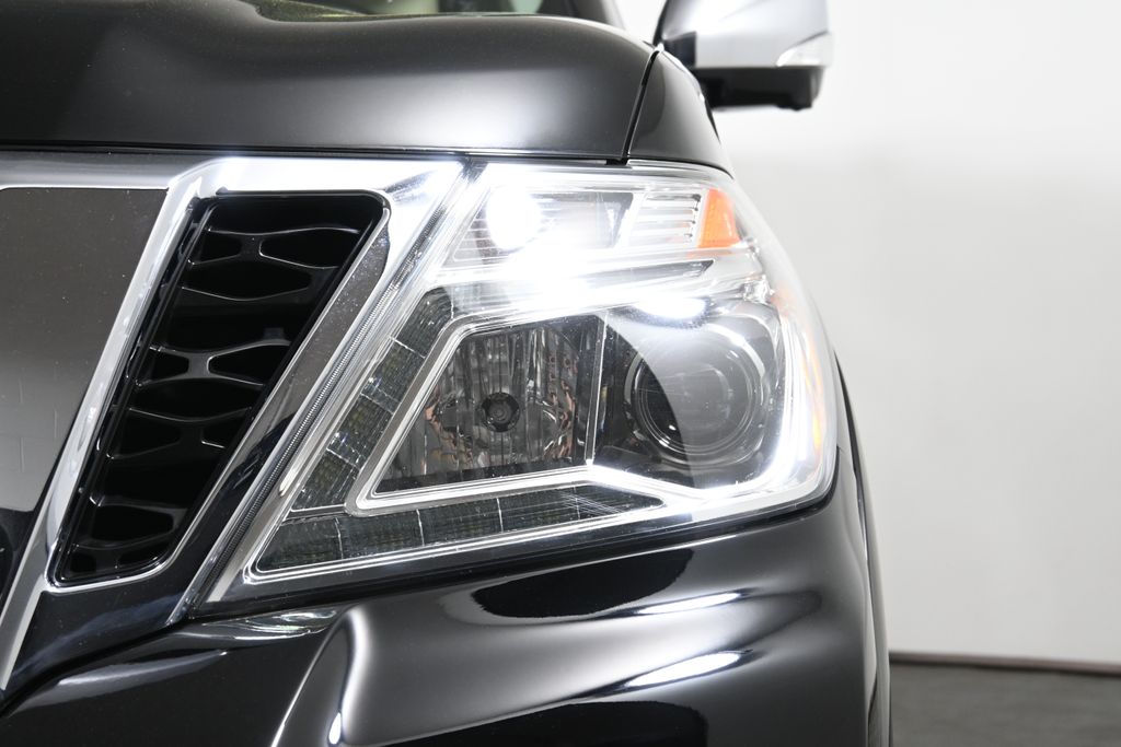 2019 Nissan Armada Platinum Edition 10