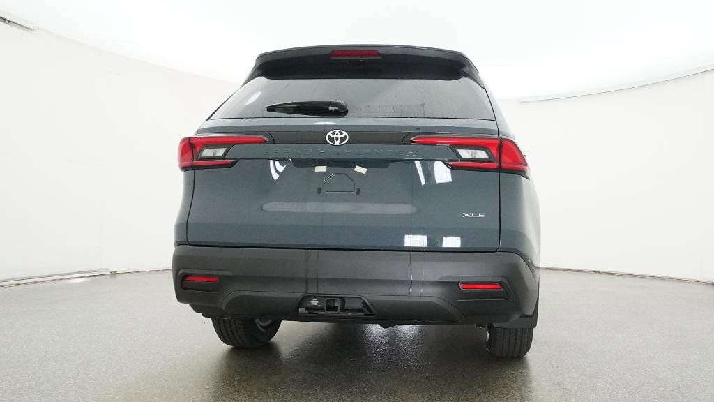 Thumbnail: 2026 Toyota Grand Highlander - 9
