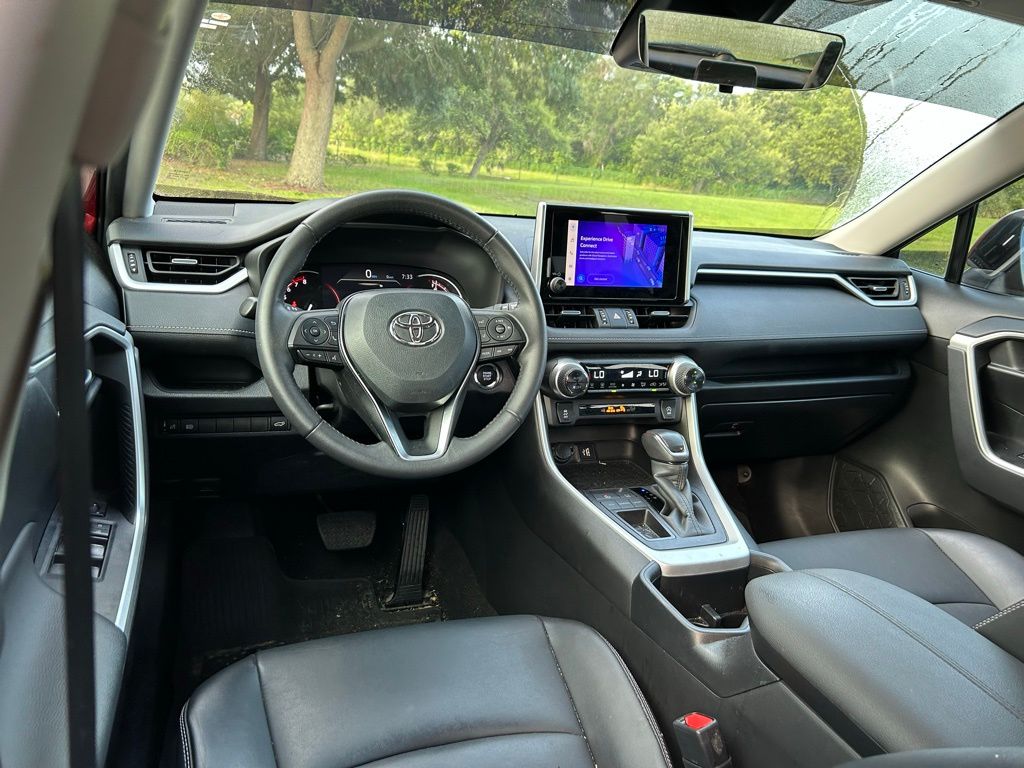 Thumbnail: 2024 Toyota RAV4 - 12