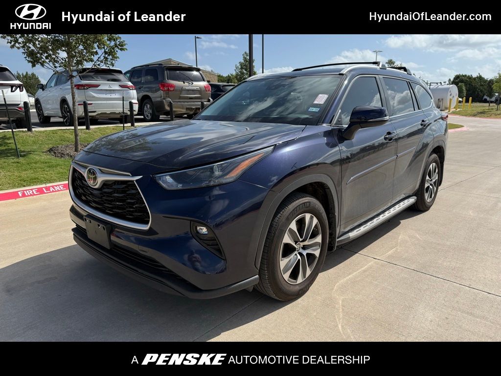 Thumbnail: 2024 Toyota Highlander - 1