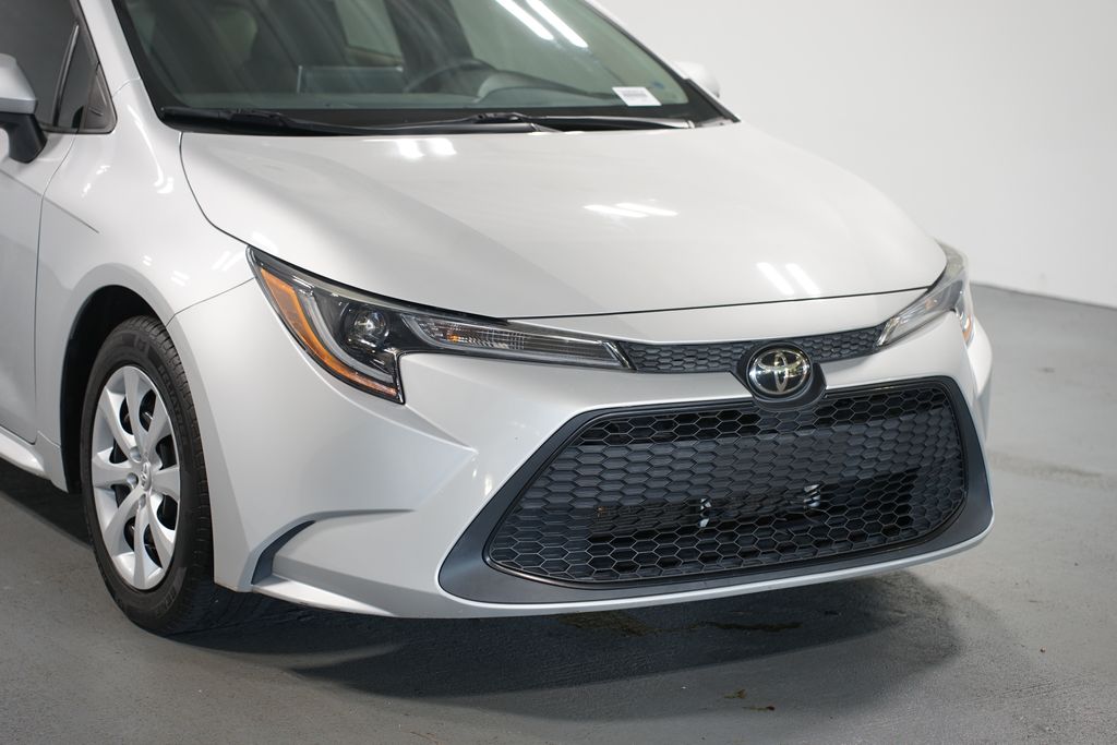 Thumbnail: 2021 Toyota Corolla - 4