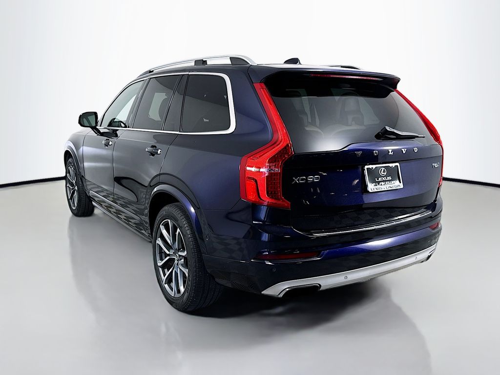 2017 Volvo XC90 T6 Momentum 7