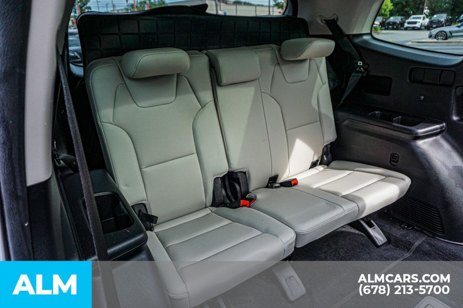 Used 2023 Silver Kia SX-Prestige image 22