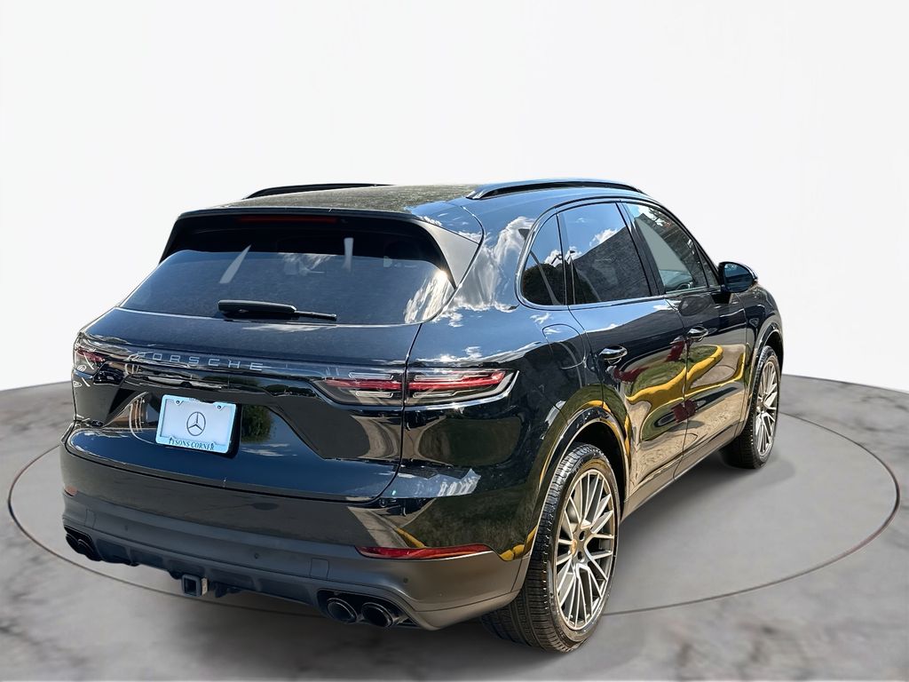 Thumbnail: 2023 Porsche Cayenne - 7