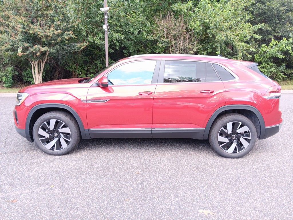 2024 Volkswagen Atlas Cross Sport 2.0T SEL 2