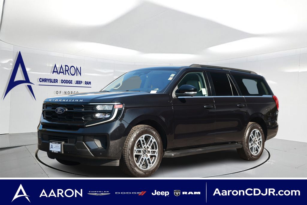 Black Metallic 2025 Ford Expedition SUV / Crossover Four-Wheel Drive Automatic