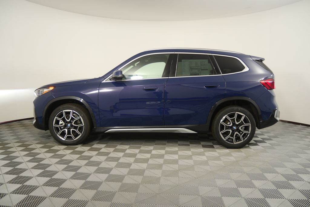 Thumbnail: 2026 BMW X1 - 6