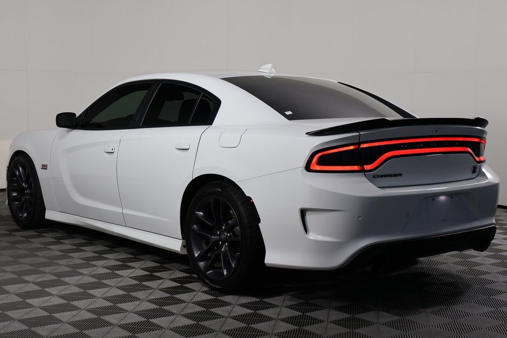 Thumbnail: 2020 Dodge Charger - 6