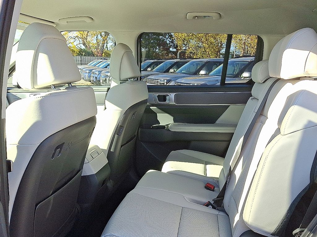 Thumbnail: 2026 Hyundai Santa Fe - 7