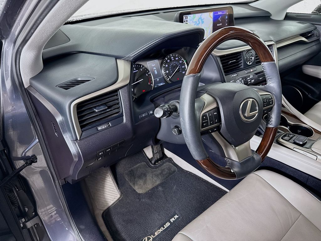 Thumbnail: 2017 Lexus RX - 9