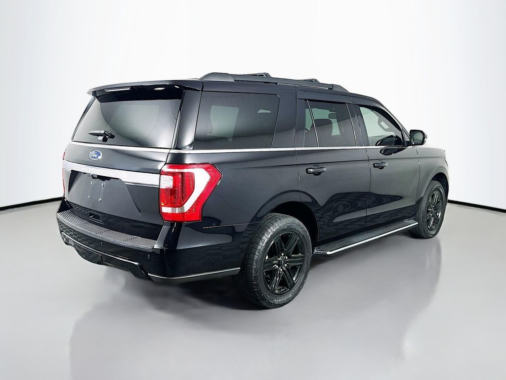 Used 2021 Black Ford XLT image 7