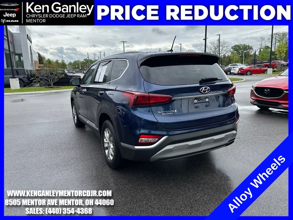 2019 Hyundai Santa Fe SE photo